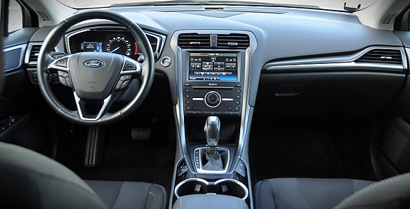 Ford Mondeo 9 of 16