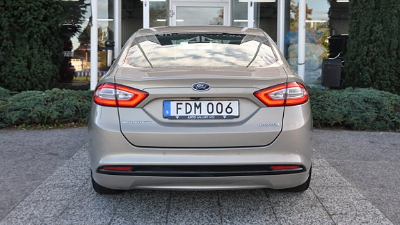 Ford Mondeo 5 of 16