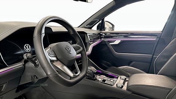 Volkswagen Touareg 7 of 12