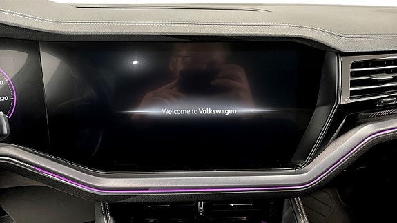 Volkswagen Touareg 9 of 12