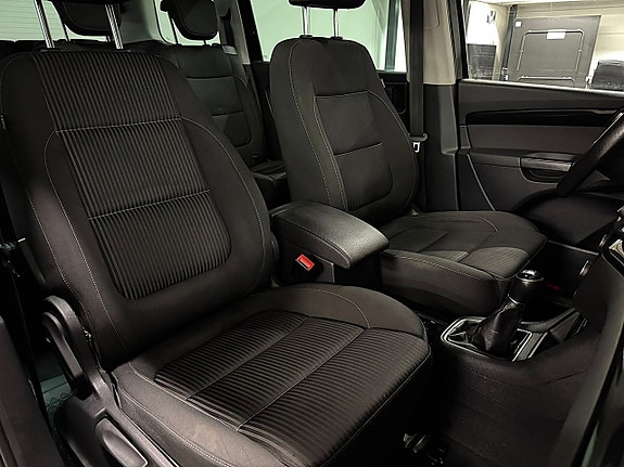 Seat Alhambra 18 of 23