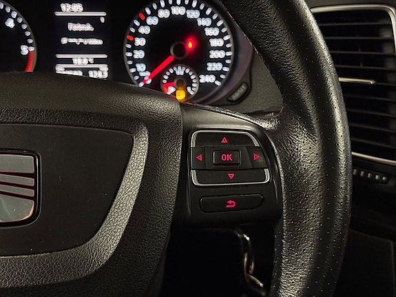 Seat Alhambra 16 of 23