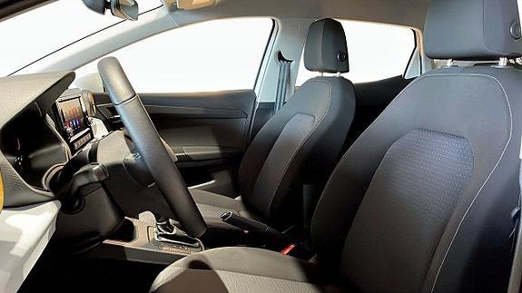 Seat Ibiza 8 of 12