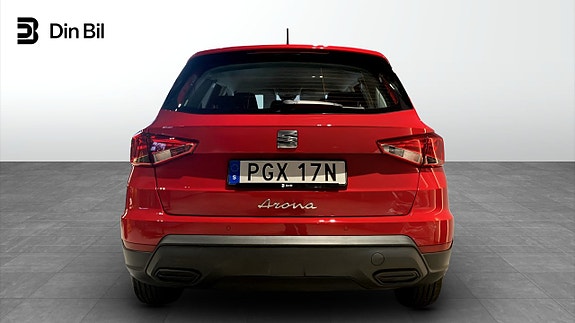 Seat Arona 5 of 12
