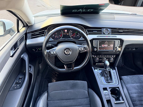 Volkswagen Passat 6 of 20