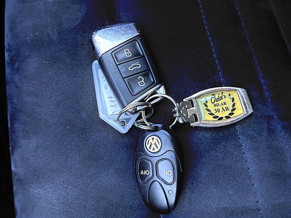 Volkswagen Passat 8 of 20