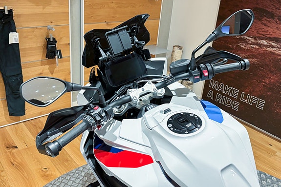 BMW S 1000 XR |M package|Extraljus|Toppbox|Sidoväskor| 7 of 10