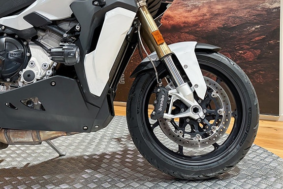 BMW S 1000 XR |M package|Extraljus|Toppbox|Sidoväskor| 6 of 10