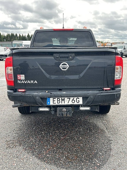 Nissan Navara 4 of 6