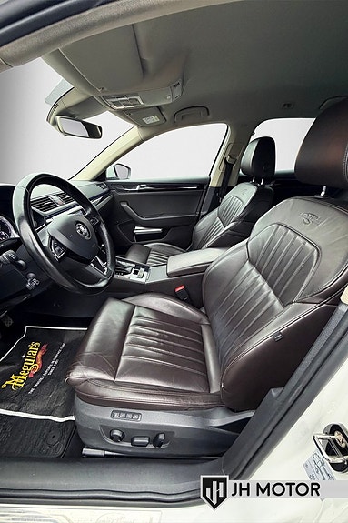 Skoda Superb 12 of 22