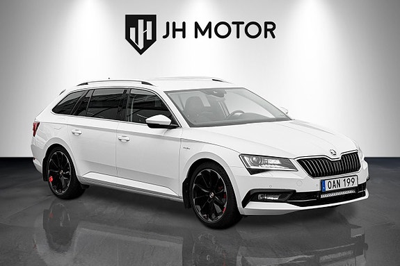 Skoda Superb 8 of 22