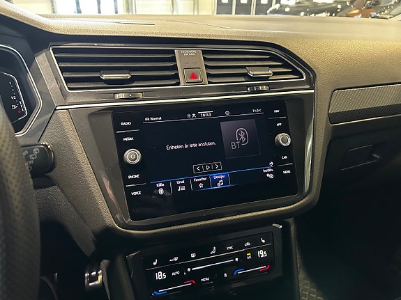 Volkswagen Tiguan Allspace 14 of 19