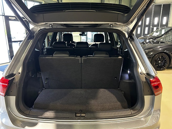 Volkswagen Tiguan Allspace 5 of 19