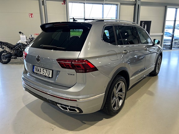 Volkswagen Tiguan Allspace 3 of 19