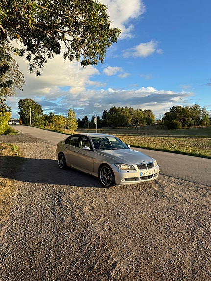 BMW 318d 4 of 4