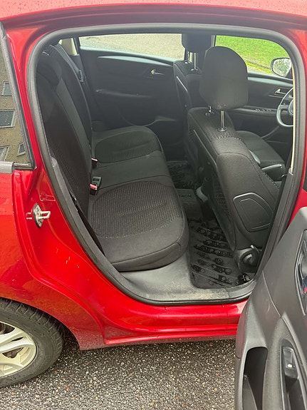 Citroen C4 9 of 11