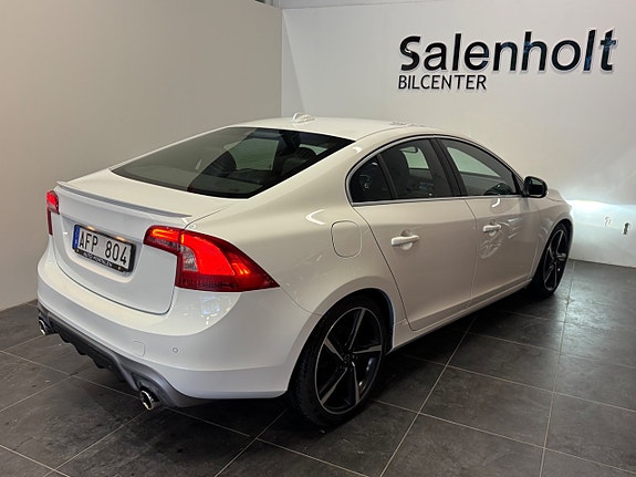 Volvo S60 7 of 26