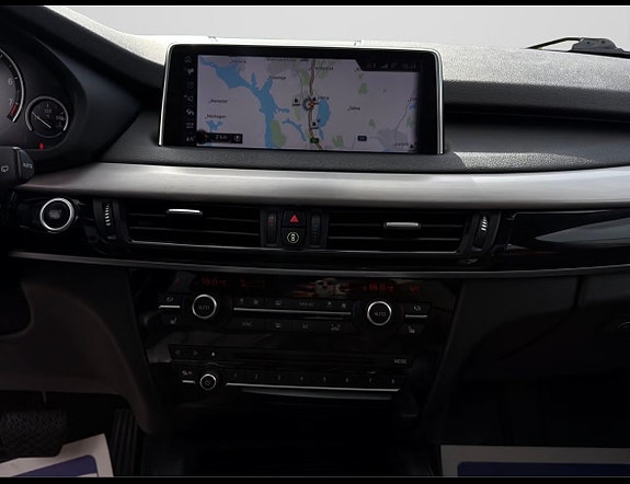 BMW X5 13 of 20