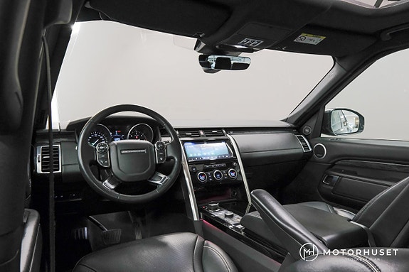 Land Rover Discovery 9 of 28