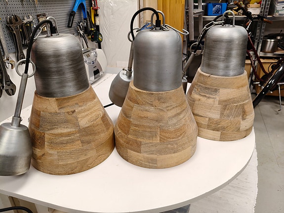 Product image 1 of 3