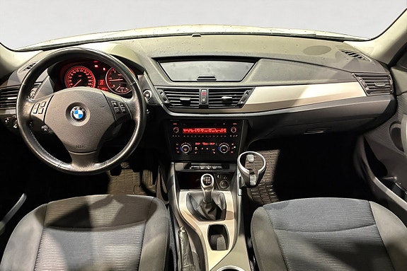 BMW X1 11 of 17