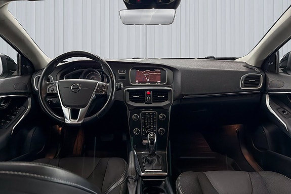 Volvo V40 10 of 20