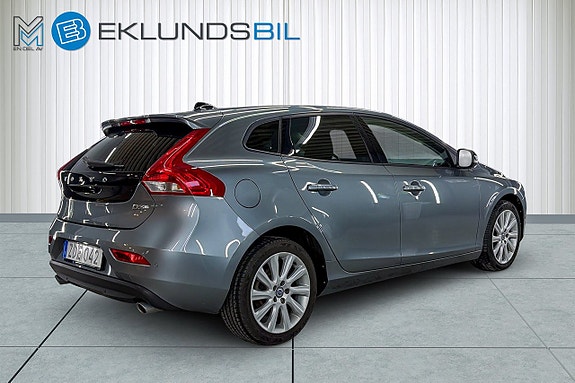 Volvo V40 6 of 20