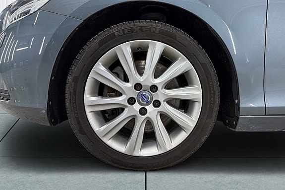 Volvo V40 9 of 20