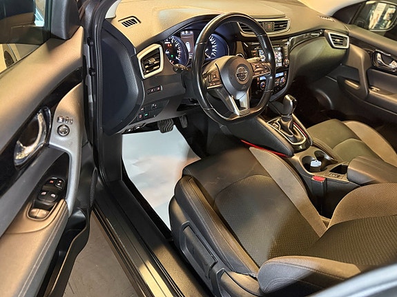 Nissan Qashqai 10 of 17