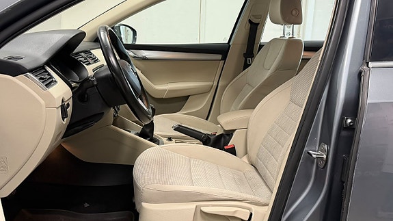 Skoda Octavia 12 of 17