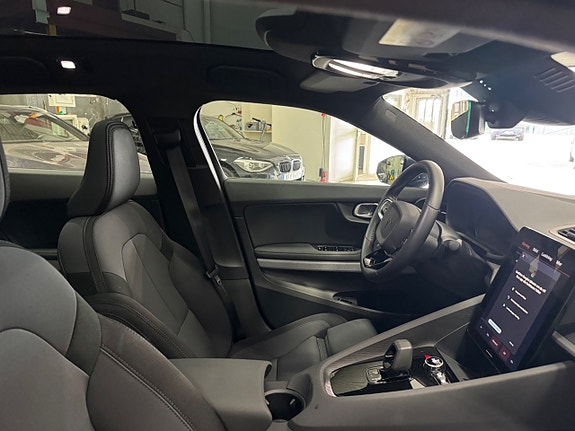 Polestar 2 11 of 17