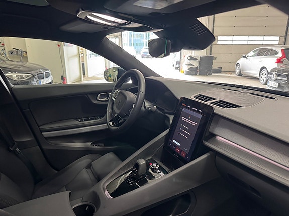 Polestar 2 10 of 17