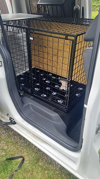 Volkswagen Caddy Maxi 11 of 12