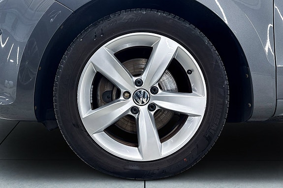 Volkswagen Sharan 9 of 19