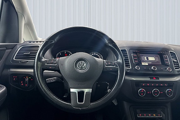 Volkswagen Sharan 13 of 19