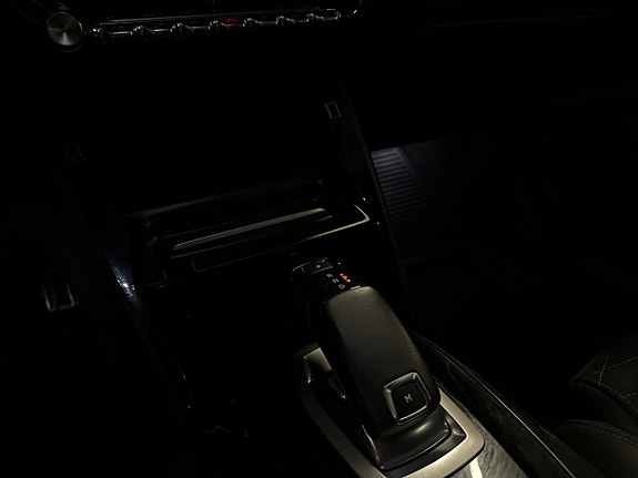 Peugeot 2008 11 of 16