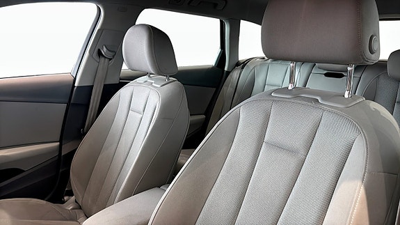 Audi A4 8 of 13