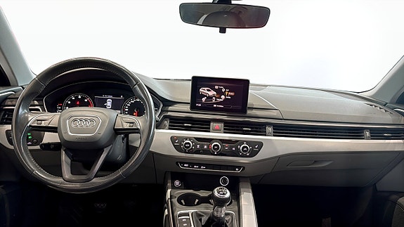 Audi A4 10 of 13
