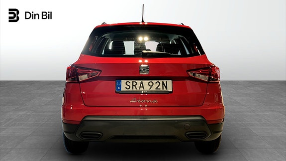 Seat Arona 5 of 12