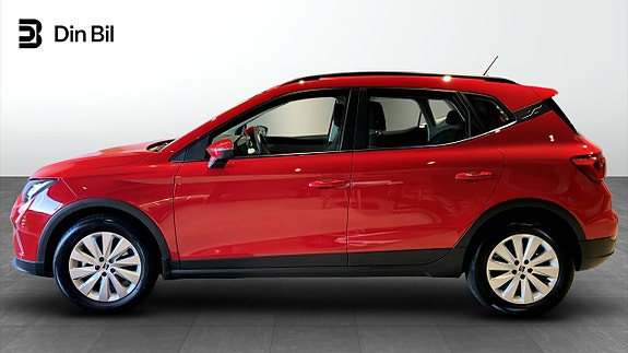 Seat Arona 2 of 12