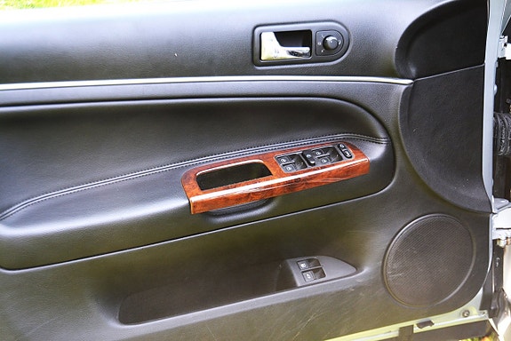 Volkswagen Passat 11 of 21