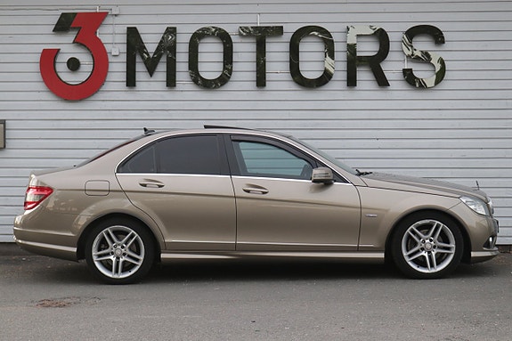 Mercedes-Benz C220 4 of 16