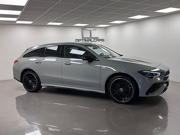 Mercedes-Benz CLA250 e 8 of 18
