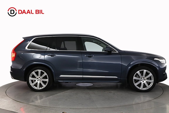 Volvo XC90 5 of 30