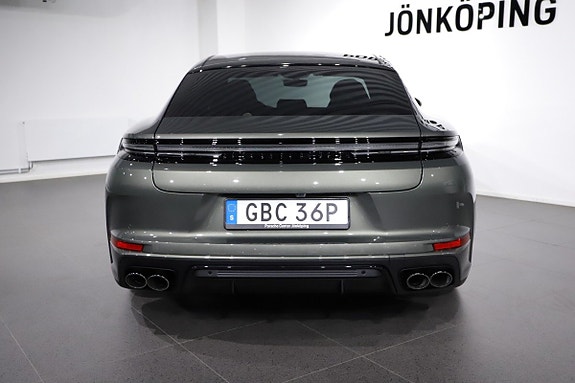 Porsche Panamera 4 4 of 25