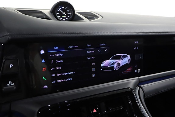 Porsche Panamera 4 22 of 25