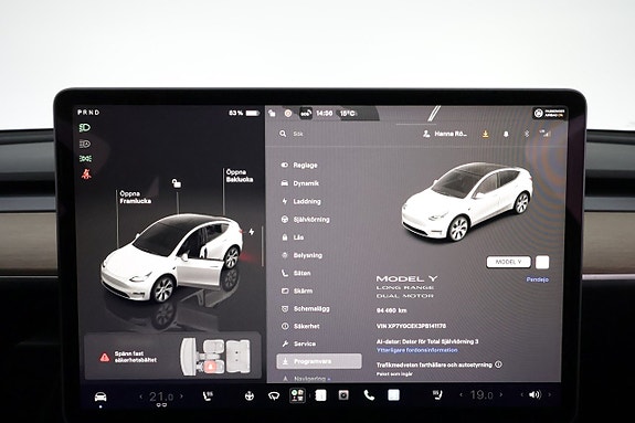 Tesla Model Y 20 of 25
