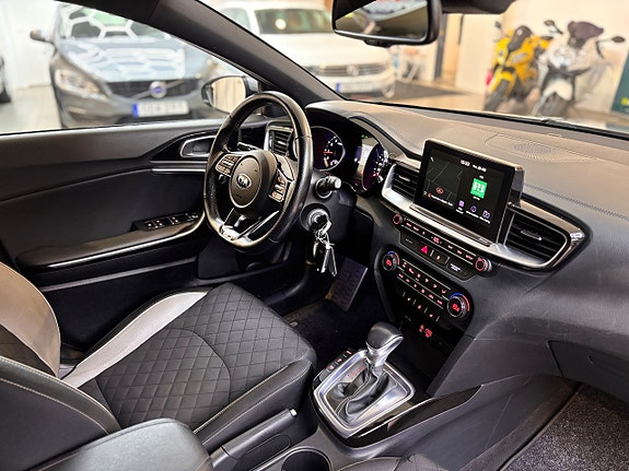 Kia Ceed 15 of 24
