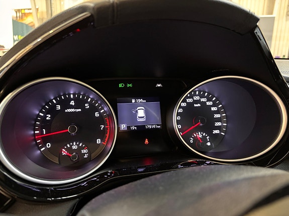 Kia Ceed 11 of 24