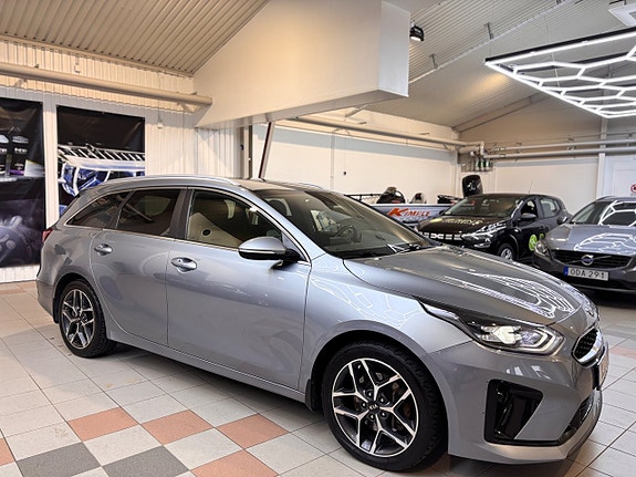 Kia Ceed 8 of 24